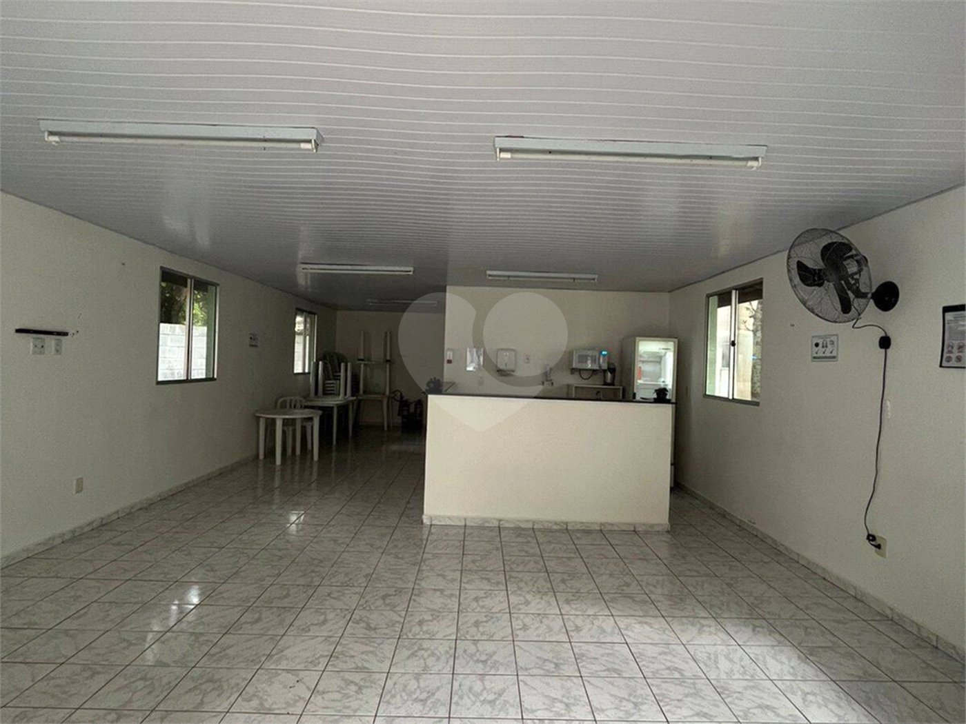 Apartamento à venda com 2 quartos em Jardim Itamarati, Poá, SP
