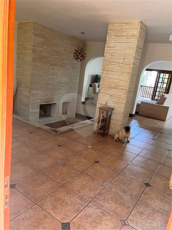 Casa à venda ou para alugar com 4 quartos, sendo 2 suítes, em Serra da Cantareira, Mairiporã, SP