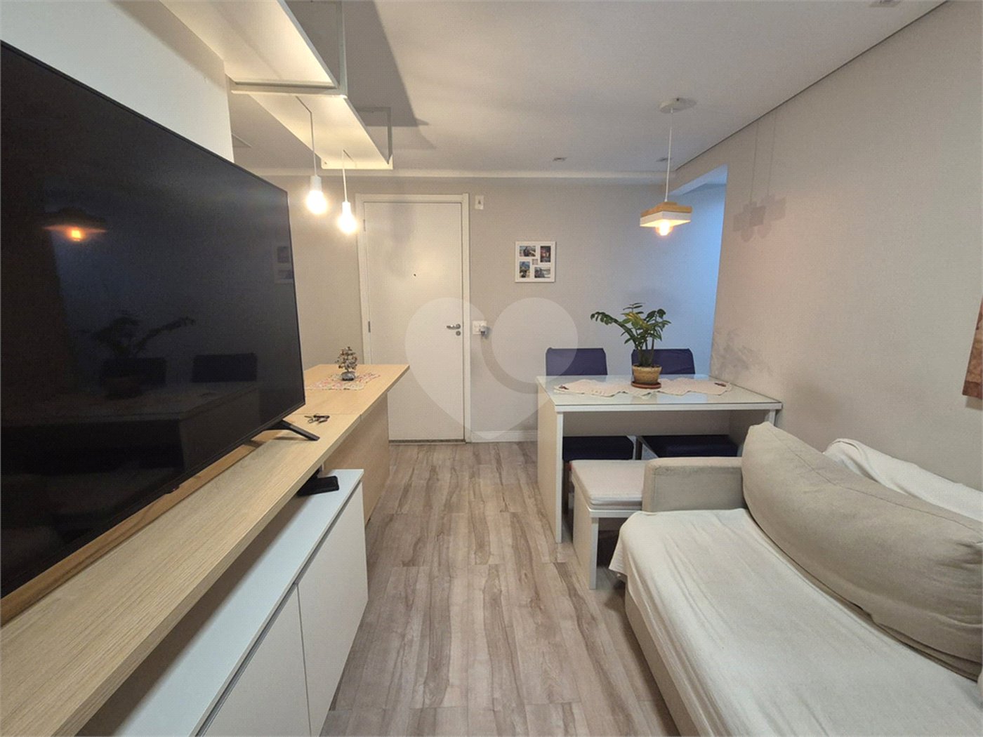 Apartamento à venda com 2 quartos em Campo Limpo, São Paulo, SP