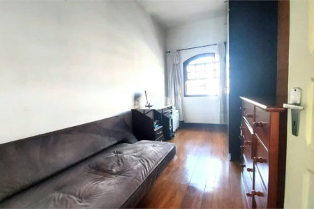 Casa à venda com 4 quartos, sendo 1 suíte,  em Lapa, São Paulo, SP