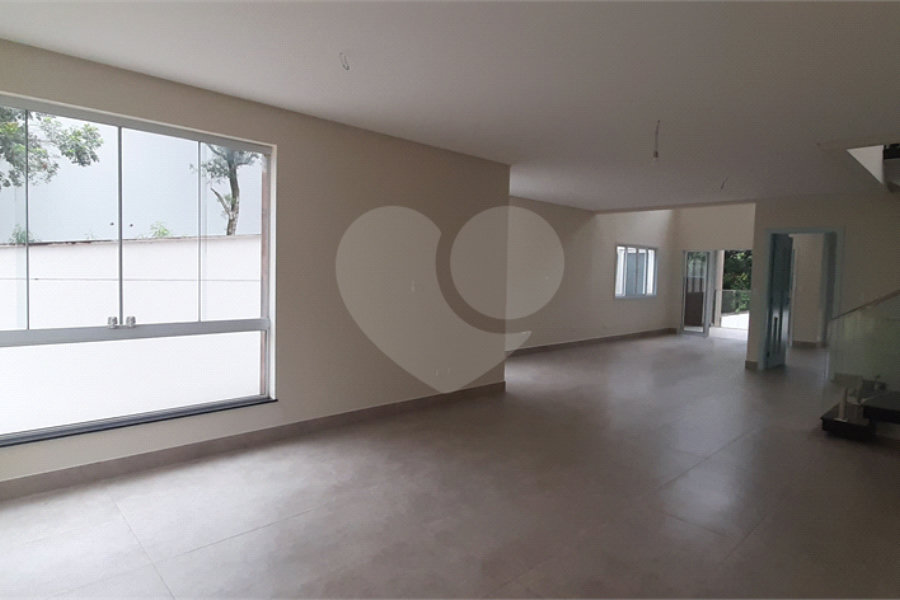 Casa à venda com 3 suítes em Tucuruvi, São Paulo, SP