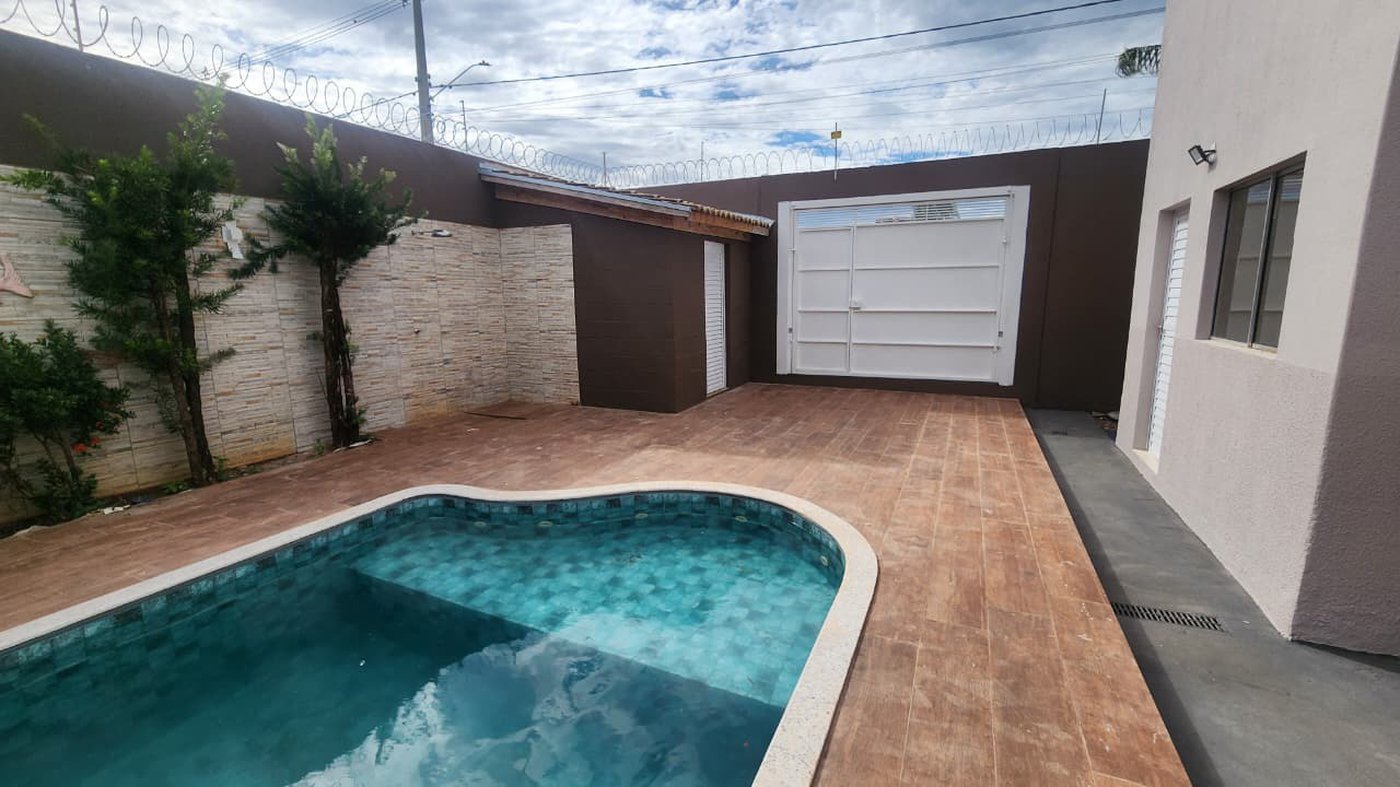 Casa à venda com 3 quartos em Jardim dos Ipes, Três Lagoas, MS