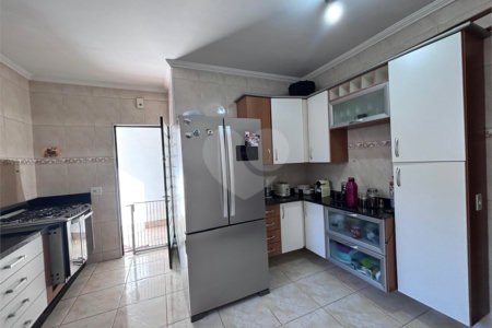 Casa à venda com 3 quartos, sendo 1 suíte, em Parque Três Meninos, Sorocaba, SP