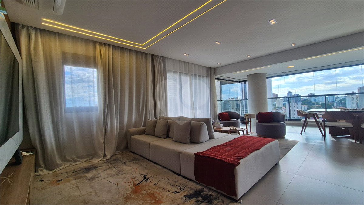 Apartamento à venda com 3 suítes em Jardim Faculdade, Sorocaba, SP