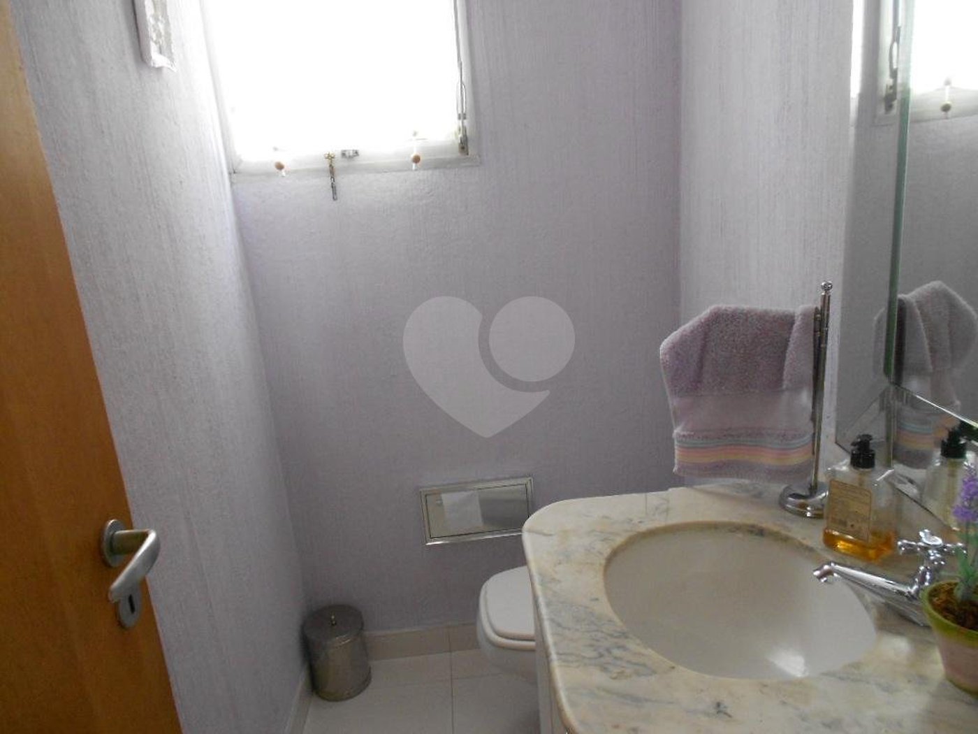 Apartamento à venda com 3 quartos, sendo 1 suíte,  em Santa Cecília, São Paulo, SP