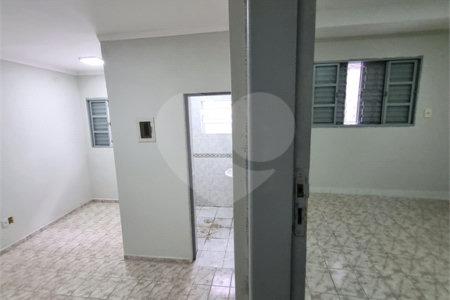 Casa de Vila para alugar com 2 quartos em Vila Nova Cachoeirinha, São Paulo, SP