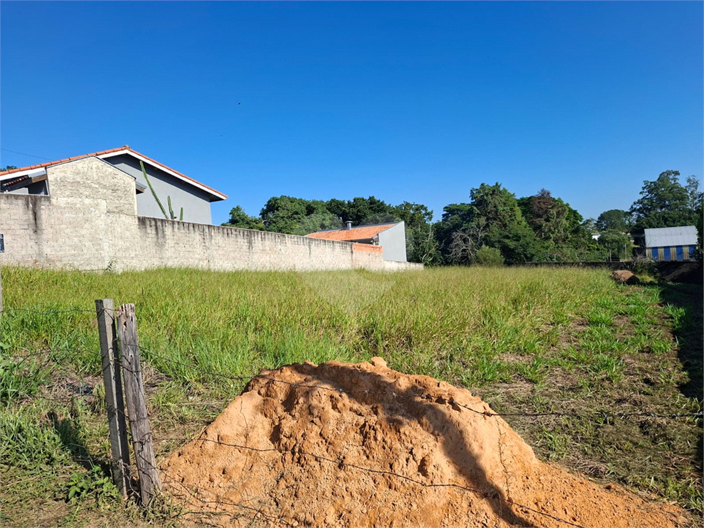 Terreno à venda em Luar do Sertão, Alambari, SP