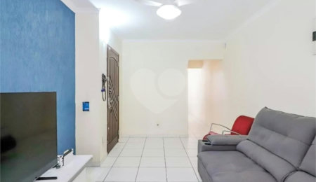 Sobrado à venda com 3 quartos, sendo 1 suíte,  em Jardim Centenário, São Paulo, SP