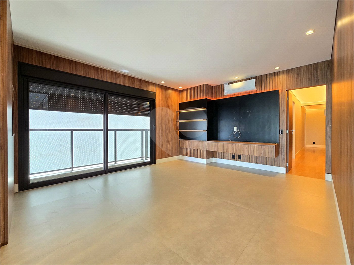 Apartamento à venda com 5 quartos, sendo 4 suítes, em Santa Cecília, São Paulo, SP