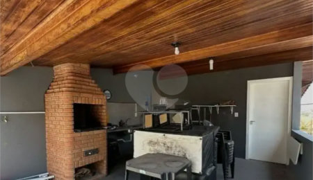 Sobrado à venda com 4 quartos, sendo 1 suíte,  em Vila Pirituba, São Paulo, SP
