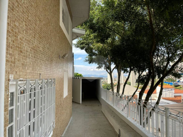 Casa à venda com 3 quartos, sendo 2 suítes,  em Jardim Leonor Mendes de Barros, São Paulo, SP