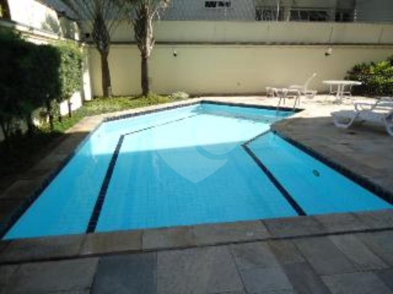 Apartamento à venda com 4 suítes em Campo Belo, São Paulo, SP