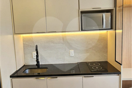 Studio à venda ou para alugar com 1 suíte em Pinheiros, São Paulo, SP