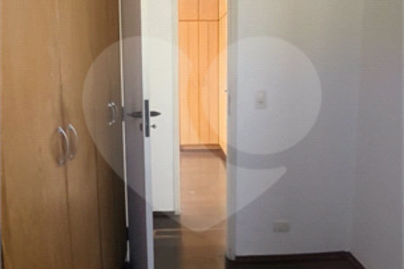 Apartamento à venda com 3 quartos, sendo 1 suíte, em Pinheiros, São Paulo, SP
