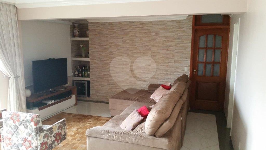 Apartamento à venda com 3 quartos, sendo 1 suíte, em Santana, São Paulo, SP
