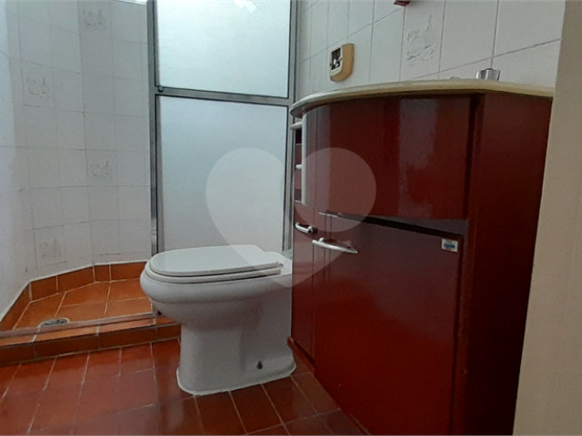Casa à venda ou para alugar com 3 quartos, sendo 1 suíte,  em Santo Amaro, São Paulo, SP