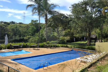 Terreno à venda em Parque das Quaresmeiras, Campinas, SP