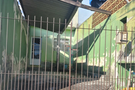 Casa à venda com 2 quartos em Vila Caputera, Mogi das Cruzes, SP