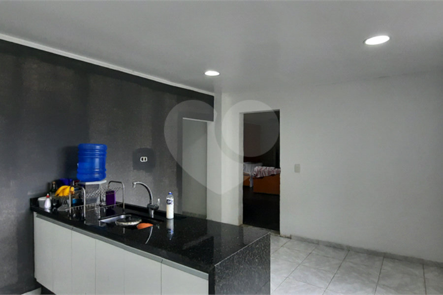 Casa à venda com 3 quartos, sendo 1 suíte, no condomínio Alpes da Cantareira, Mairiporã - SP