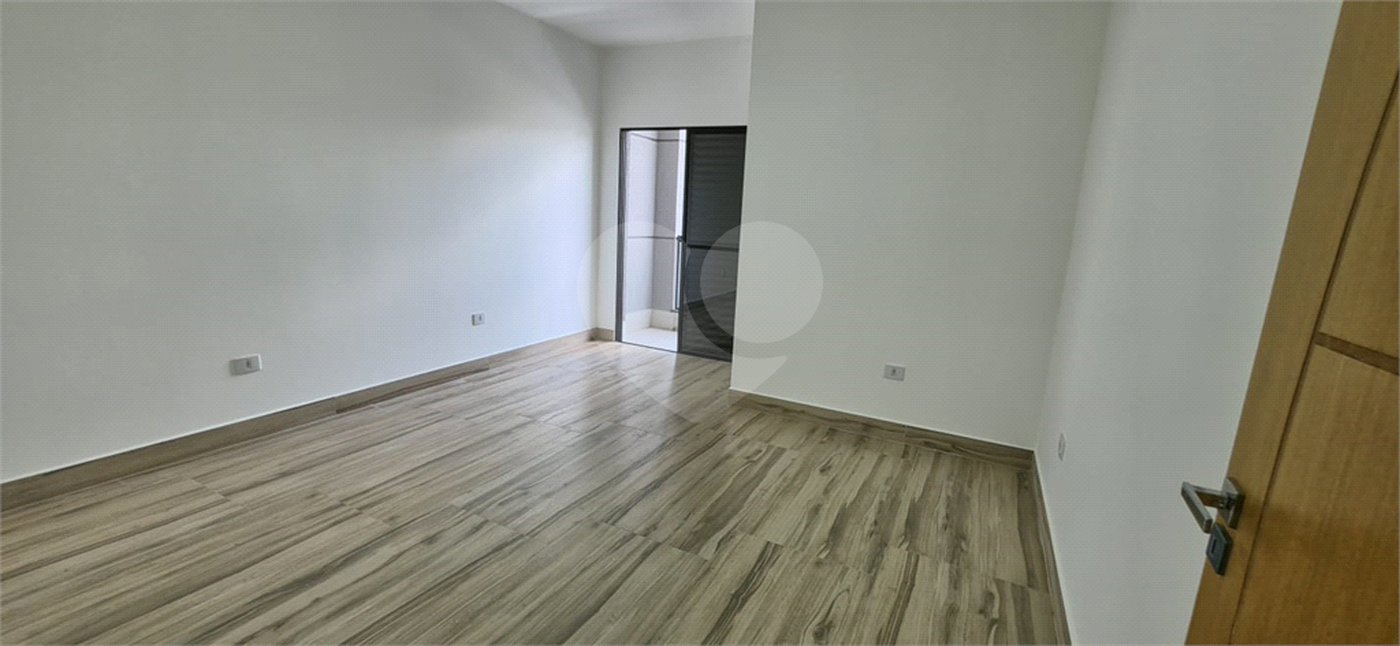 Sobrado à venda com 3 quartos, sendo 1 suíte, em Vila Bonilha, São Paulo, SP