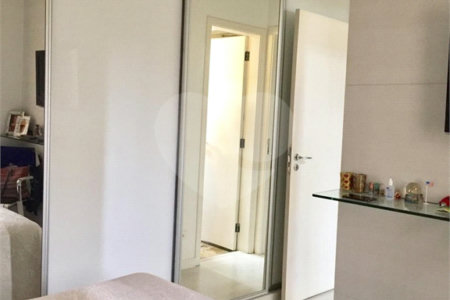 Apartamento à venda com 3 suítes em Vila Suzana, São Paulo, SP