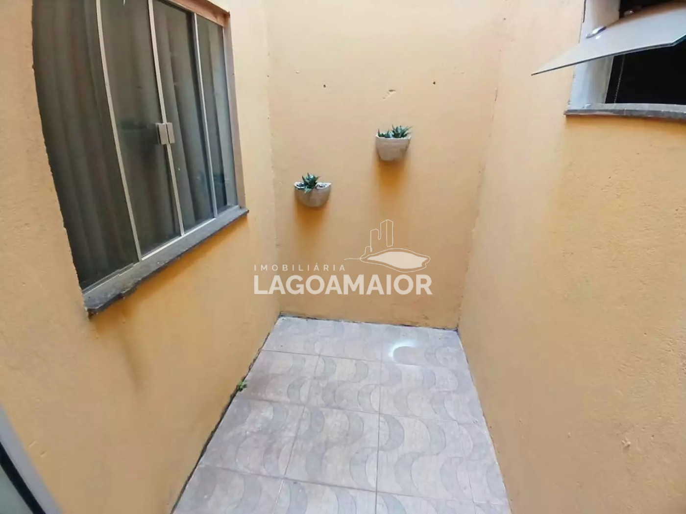 Casa à venda com 2 quartos em Jardim Cangalha, Três Lagoas - MS