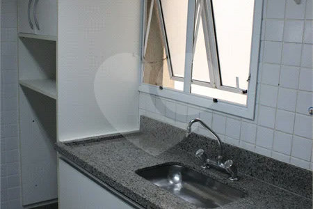 Apartamento de 3 Suítes com Vista Definitiva e Sol da Manhã no Condomínio Club House - Parque do Prado