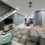CASA A VENDA 163M², 3 DORMITORIOS,1 SUITE, 2 VAGAS - JARDIM DAS INDUSTRIAS - SÃO JOSÉ DOS CAMPOS/SP.
