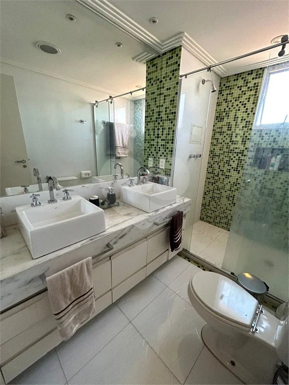 Apartamento à venda Mooca, 149m², andar alto, 3 suítes, 2 vagas, varanda gourmet, lazer