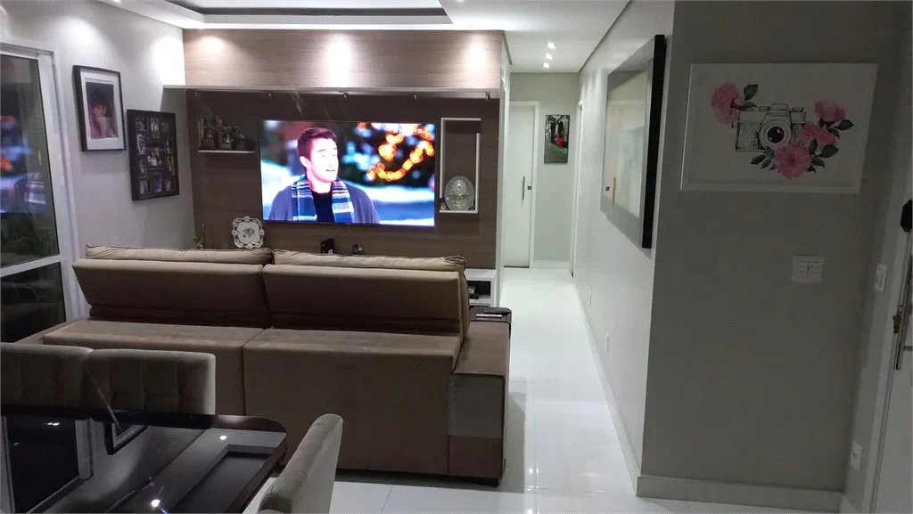 Apartamento à venda com 3 quartos, sendo 1 suíte, em Jardim Adhemar de Barros, São Paulo, SP