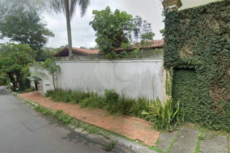 Casa à venda com 4 suítes em Vila Tramontano, São Paulo, SP