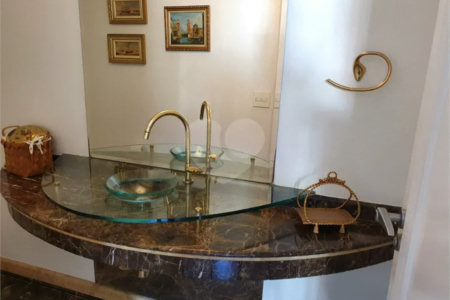 Casa à venda ou para alugar com 5 suítes no condomínio Residencial Morumbi Q.1, São Paulo - SP