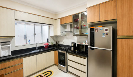 Casa à venda com 2 quartos, sendo 1 suíte,  em Cidade Boa Vista, Suzano, SP