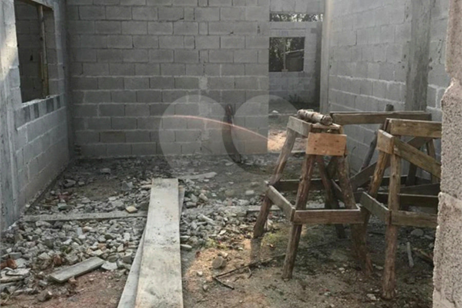 Casa à venda com 4 suítes no condomínio Alpes da Cantareira, Mairiporã - SP