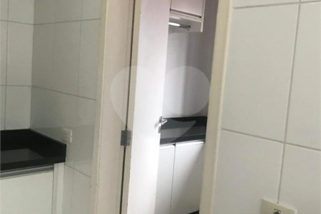 Apartamento à venda com 3 suítes em Vila Regente Feijó, São Paulo, SP