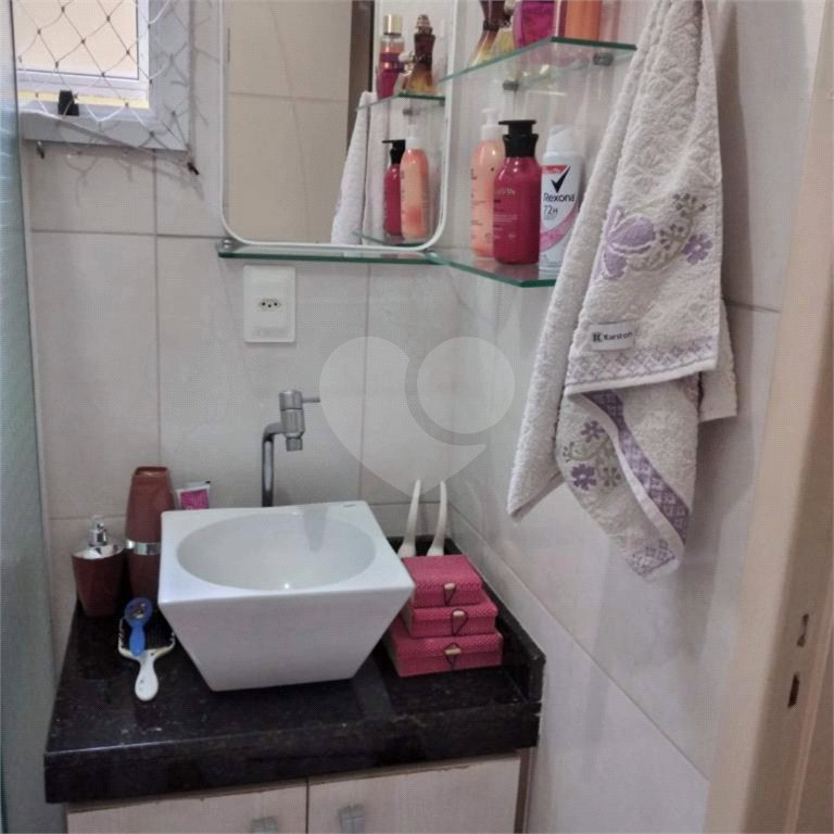 Casa à venda com 4 quartos, sendo 2 suítes, no condomínio Miro Carvalho - Pitinga, São Paulo - SP