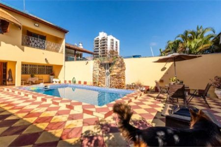 Sobrado à venda com 5 quartos, sendo 4 suítes, em Vila Galvão, Guarulhos, SP