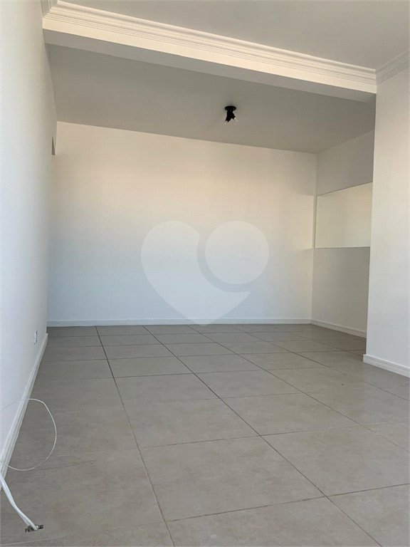 Apartamento à venda com 3 quartos, sendo 1 suíte, em Vila Clementino, São Paulo, SP
