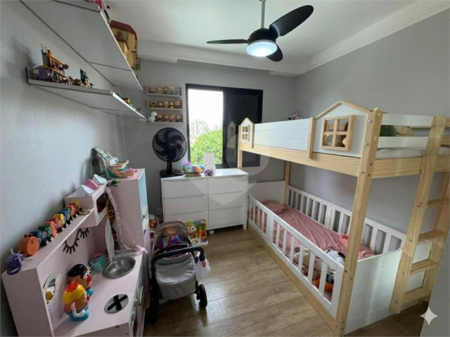 Apartamento à venda com 3 quartos, sendo 1 suíte,  em Santo Amaro, São Paulo, SP