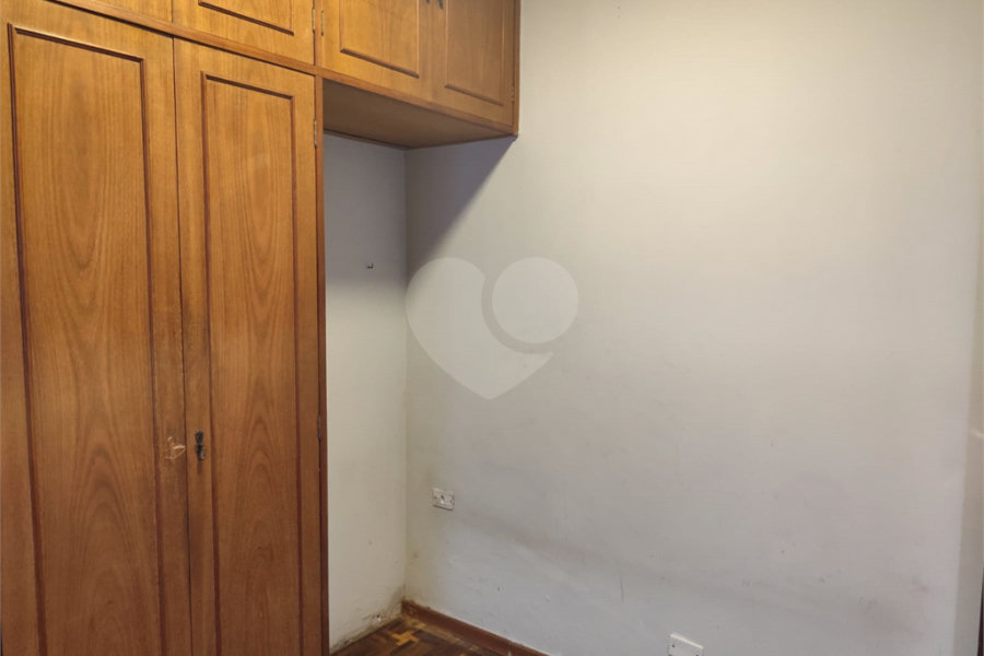 Sobrado à venda com 2 quartos em Vila Nivi, São Paulo, SP