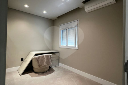Apartamento à venda com 3 suítes no Centro, Mogi das Cruzes, SP