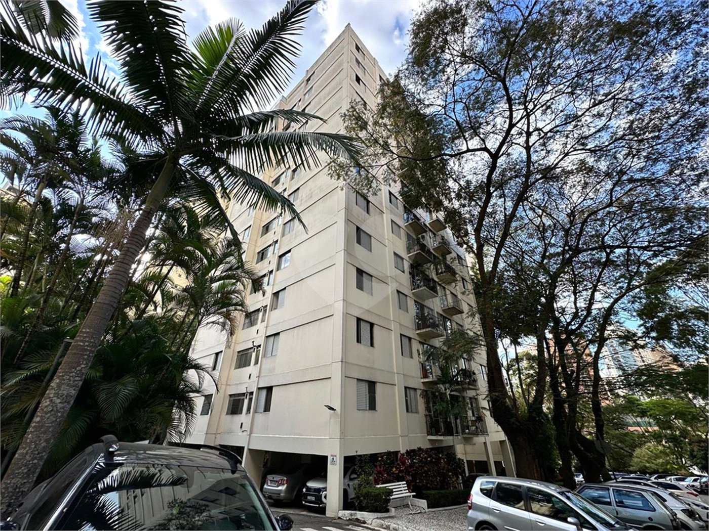 Apartamento à venda com 3 quartos em Jardim Londrina, São Paulo, SP