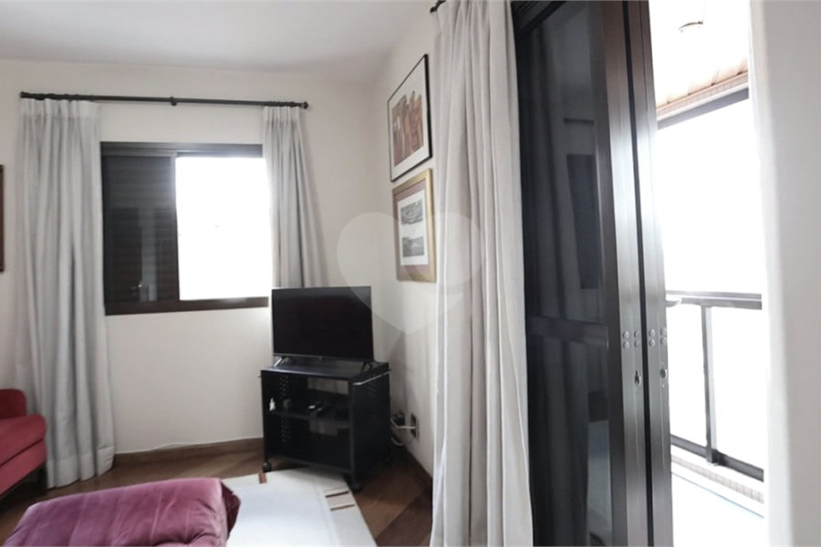 Apartamento à venda ou para alugar com 4 quartos, sendo 2 suítes, em Santana, São Paulo, SP
