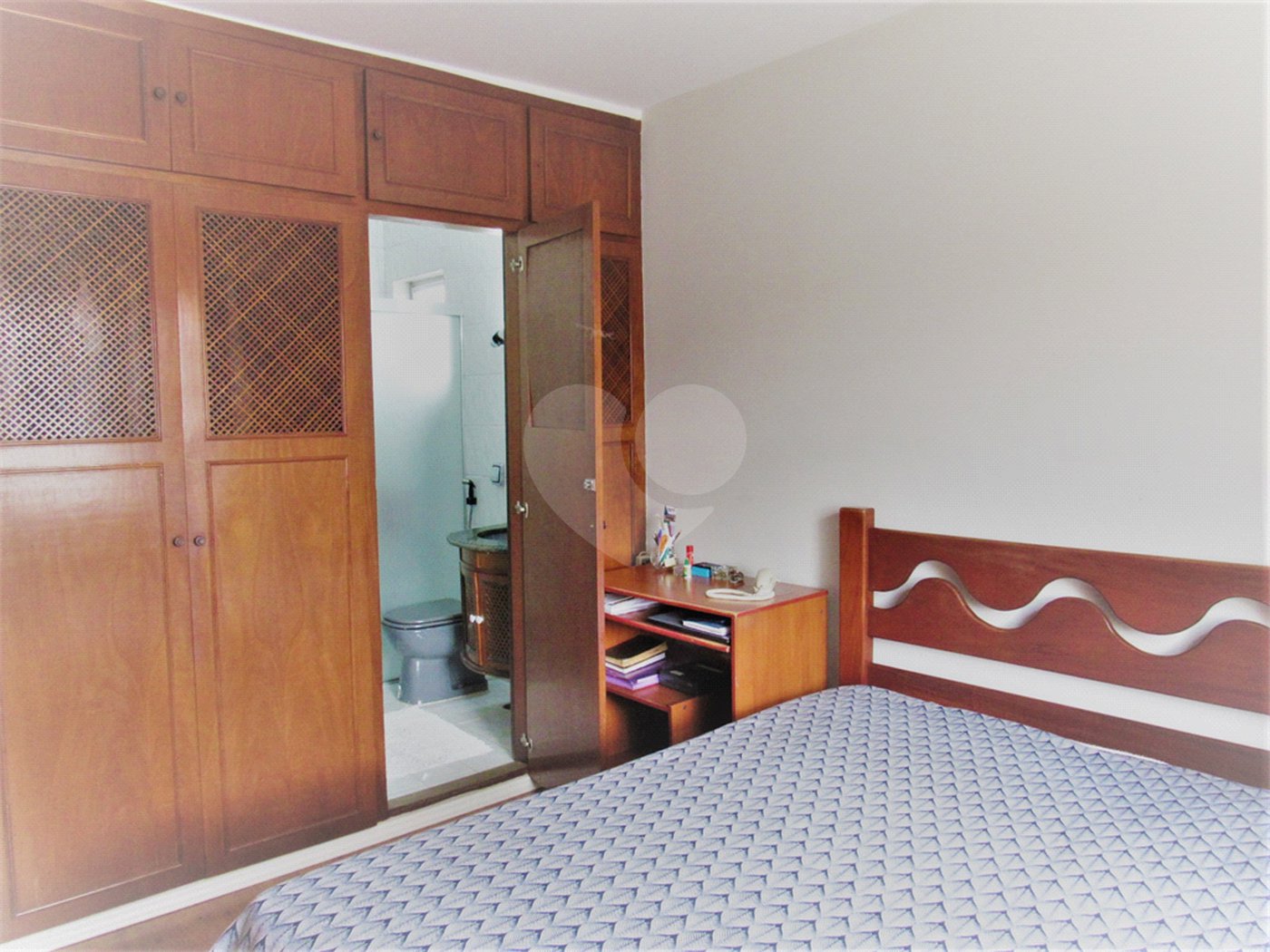 Sobrado à venda com 3 quartos, sendo 1 suíte, em Granja Julieta, São Paulo, SP