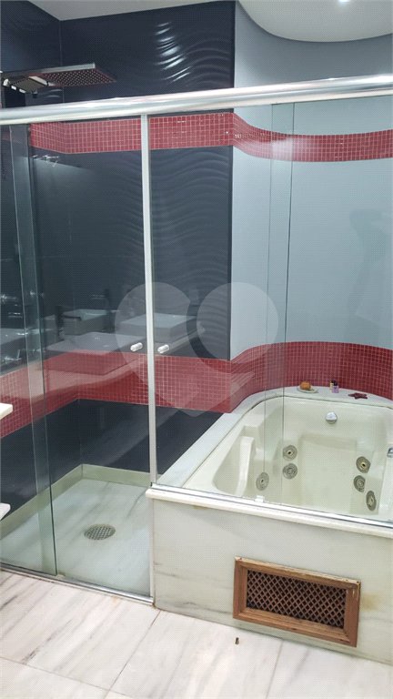 Casa de Vila à venda com 3 quartos, sendo 2 suítes, em Jardim Emília, Sorocaba, SP