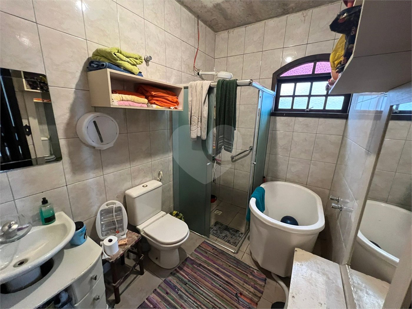 Casa à venda com 4 quartos, sendo 1 suíte,  em Jardim Ponte Grande, Mogi das Cruzes, SP