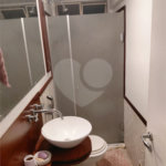 Apartamento para alugar com 3 quartos, sendo 1 suíte, em Cerqueira César, São Paulo, SP