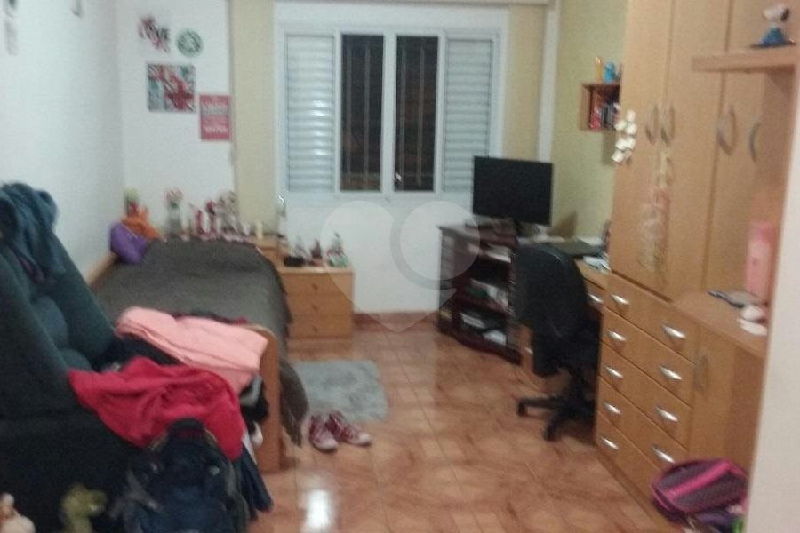 Sobrado à venda com 3 suítes em Santana, São Paulo, SP