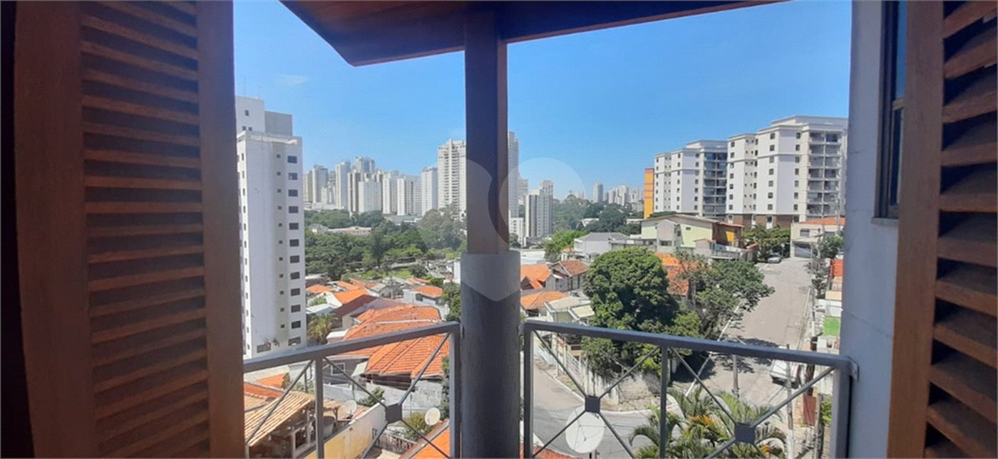 Casa à venda com 4 quartos, sendo 2 suítes, em Jardim Paraíso, São Paulo, SP