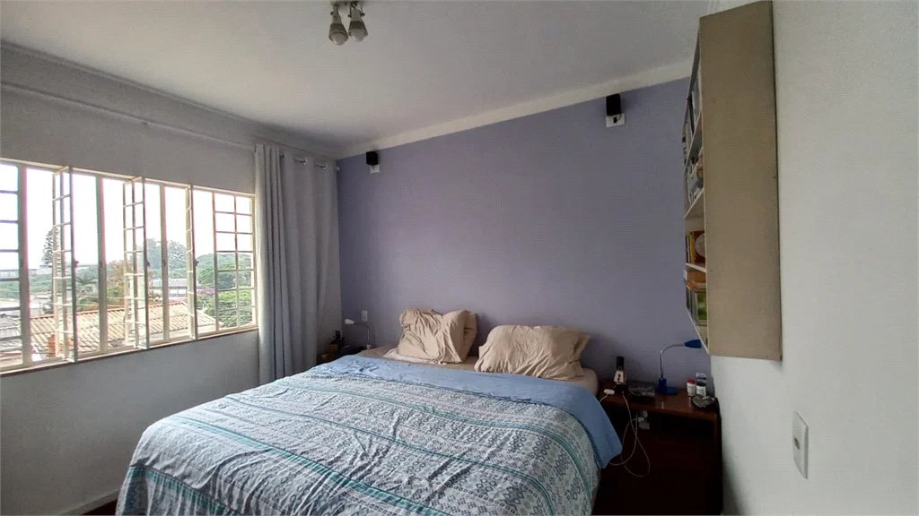 Sobrado à venda com 3 quartos, sendo 1 suíte,  em Vila Gomes, São Paulo, SP